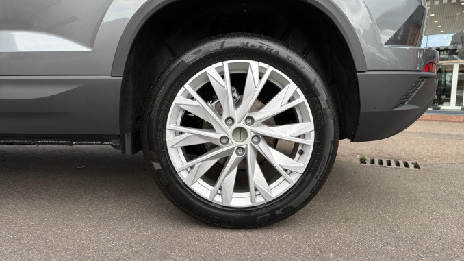 Skoda Karoq 1.5 TSI SE L Edition 5dr DSG Petrol Estate - Image 69
